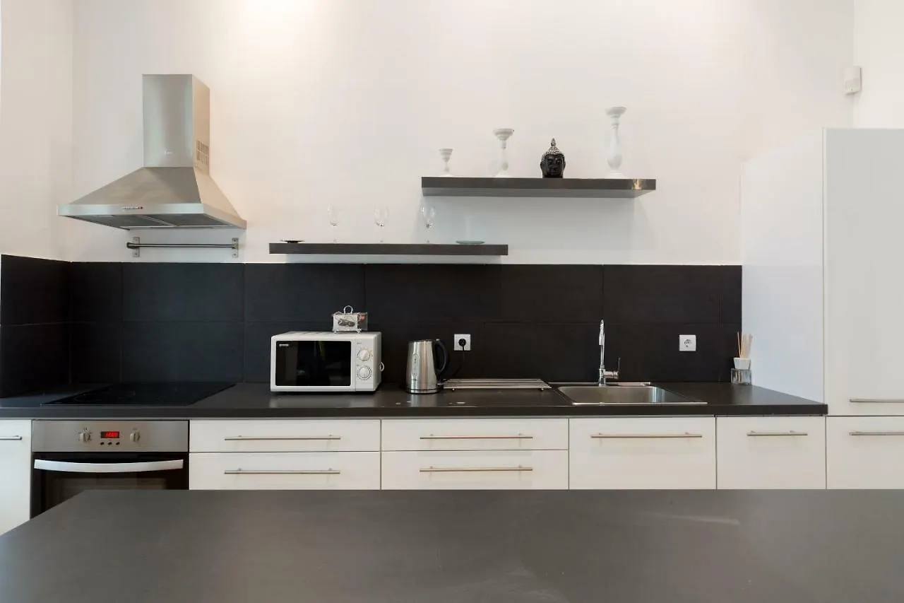 The Fashion Street Apartment Будапешт